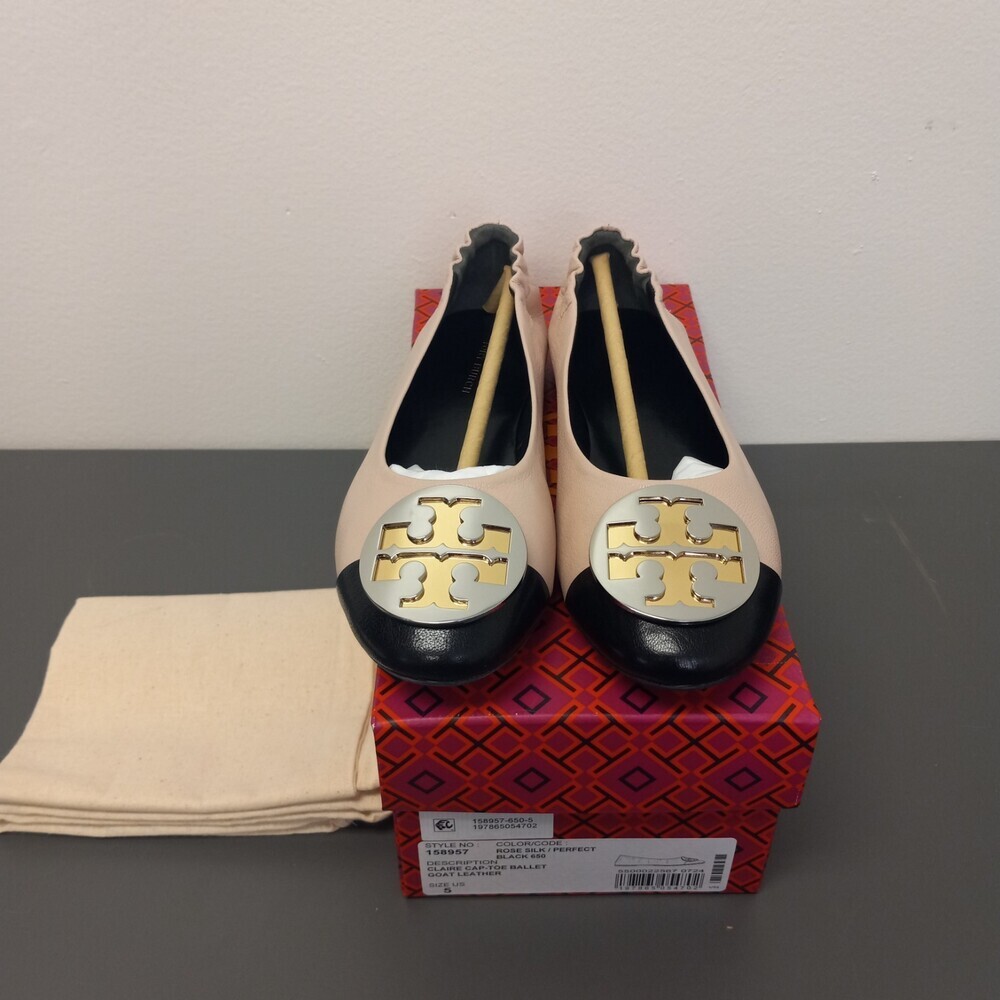 Tory Burch Claire Flat Shoes Size 5....New